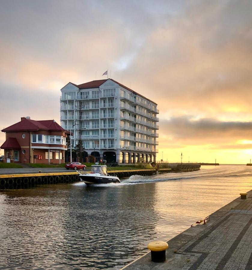 Apartamenty W Marina Royale Darłówko Exterior foto