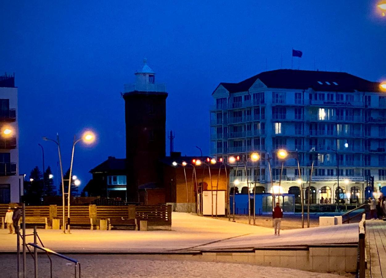 Apartamenty W Marina Royale Darłówko Exterior foto